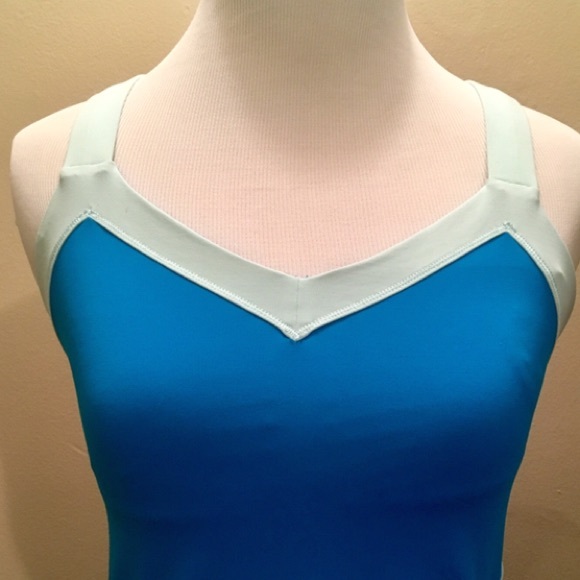 Lululemon Run A Mile A Minute Tank - Picture 5 of 6